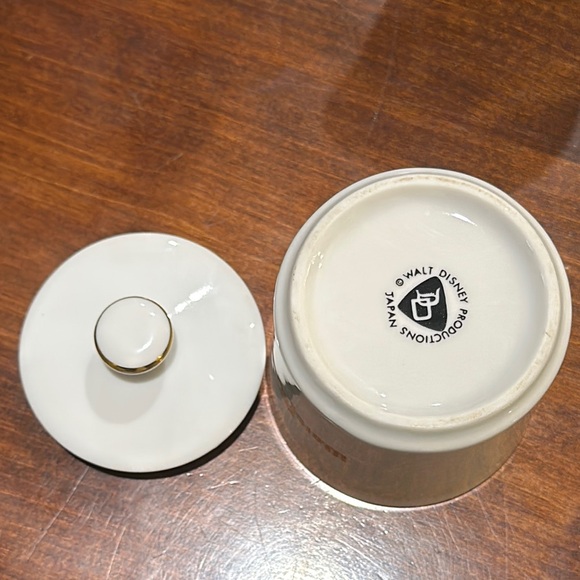 Vintage Walt Disney World Castle Design Cream and Sugar Set - Picture 7 of 10